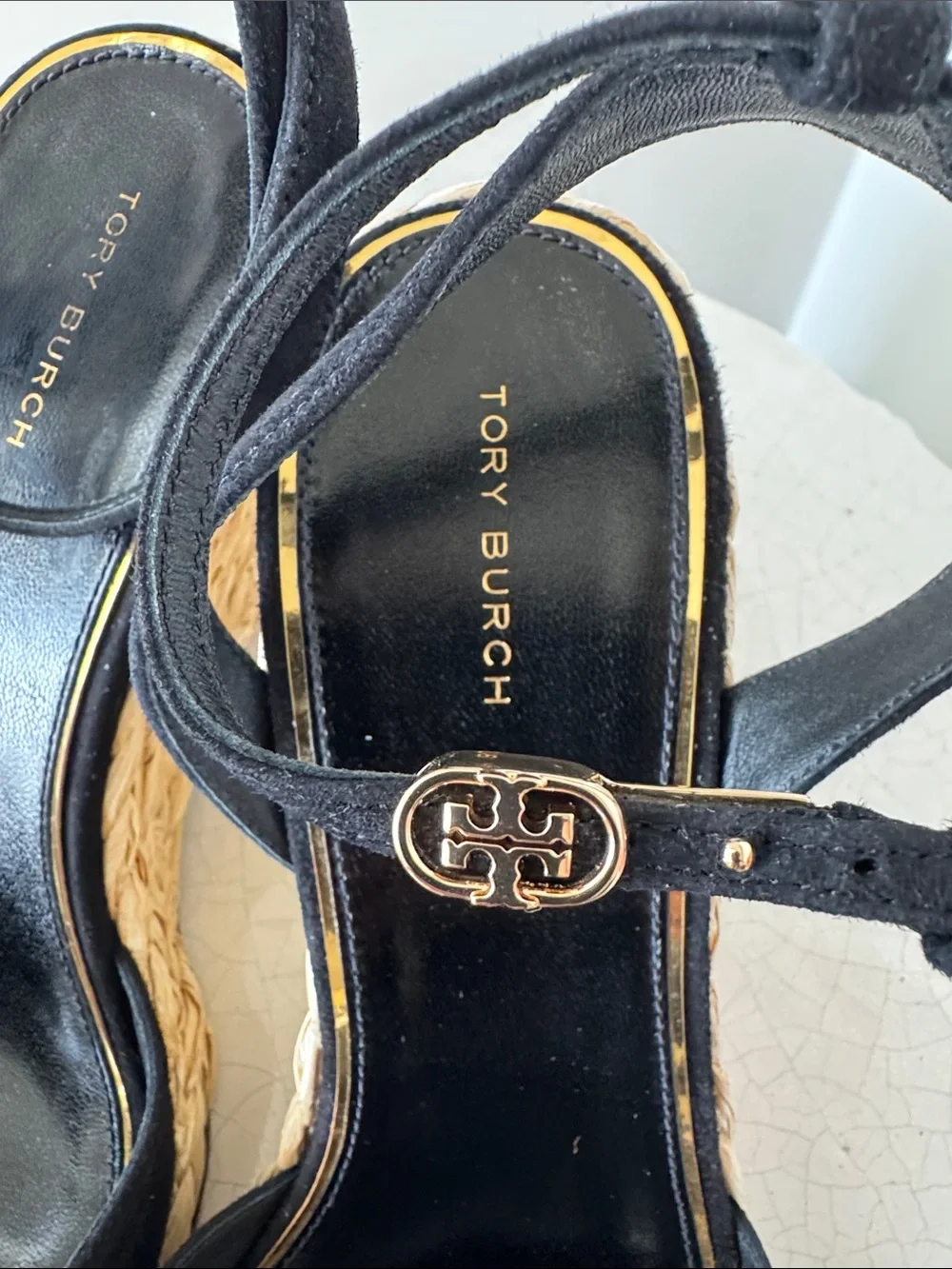 Tory Burch Black Leather Suede Espadrille Wedge Sandals Gold Accents Size 10 EUC